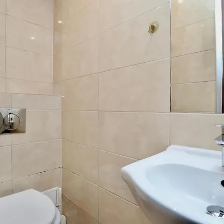 Rum i privatbostad I Przy Parku Jelenia Góra