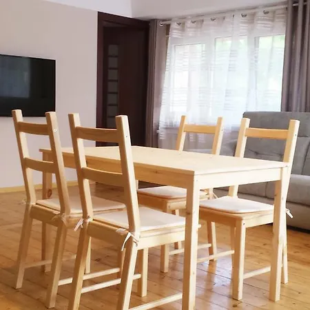 Homestay I Przy Parku Jelenia Gora
