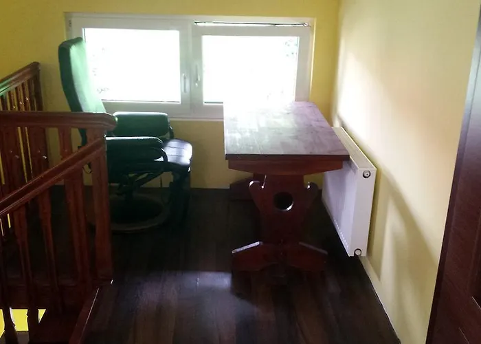 I Przy Parku Jelenia Góra